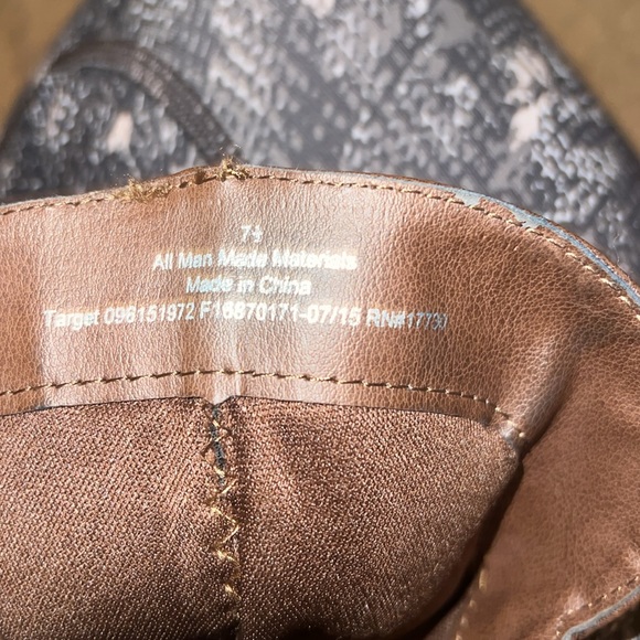 Excellent condition tall boots - Picture 3 of 4